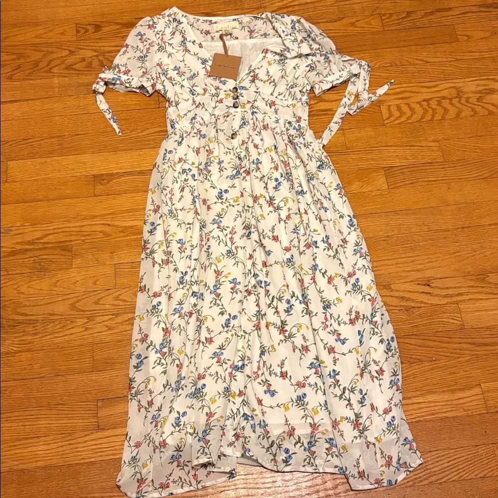 Lost in Lunar Floral Dress🩵 - Picture 2 of 8